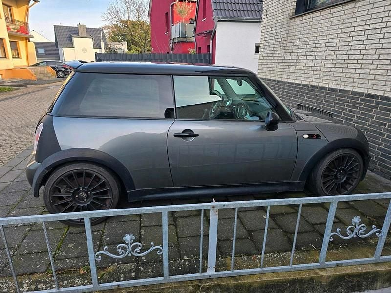 Gebraucht Mini Cooper S 220 PS (161 kW) 2003 Grau Kleinwagen