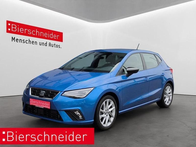 Blau Gebraucht 2023 Seat Ibiza FR Limousine | 19.750 € (Fairer Preis) - Bild 1/4