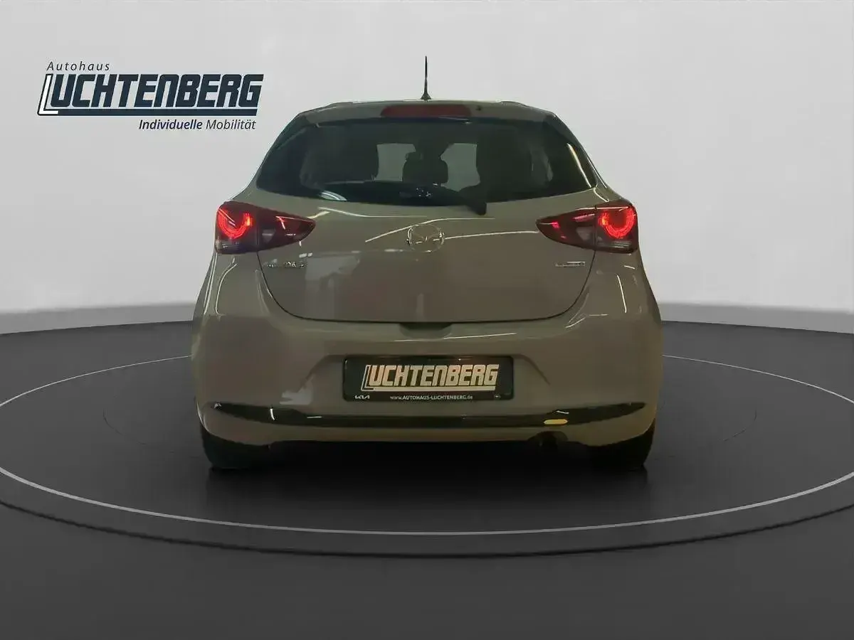 Gebraucht Mazda 2 Center-Line 75 PS (55 kW) 2024 Grau Kleinwagen