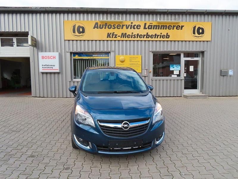 Blau Gebraucht 2017 Opel Meriva drive Van / Kleinbus | 10.990 € (Fairer Preis) - Bild 1/4