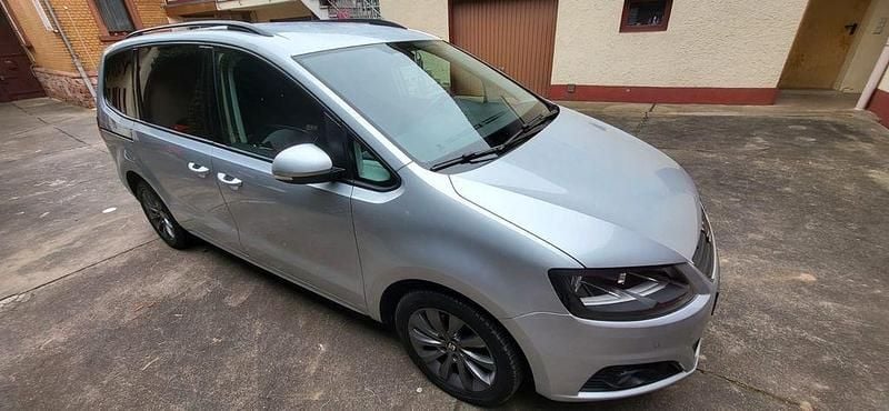 Gebraucht Seat Alhambra Style 184 PS (135 kW) 2016 Silber Van / Kleinbus