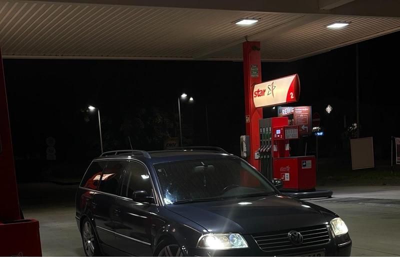 Silber Gebraucht 2002 VW Passat Kombi | 6.500 € - Bild 1/3