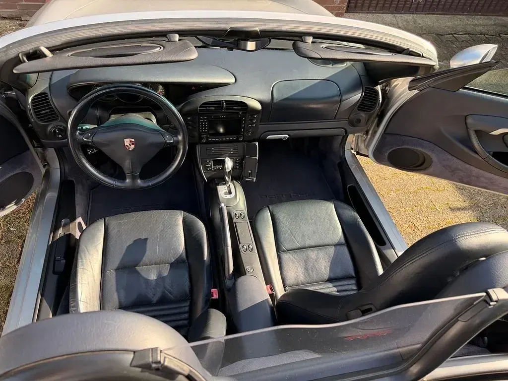 Gebraucht Porsche Boxster 228 PS (167 kW) 2004 Silber Cabrio