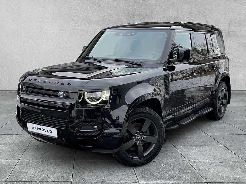 Gebraucht Land Rover Defender SE Dynamic 252 PS (185 kW) 2023 Santorini black