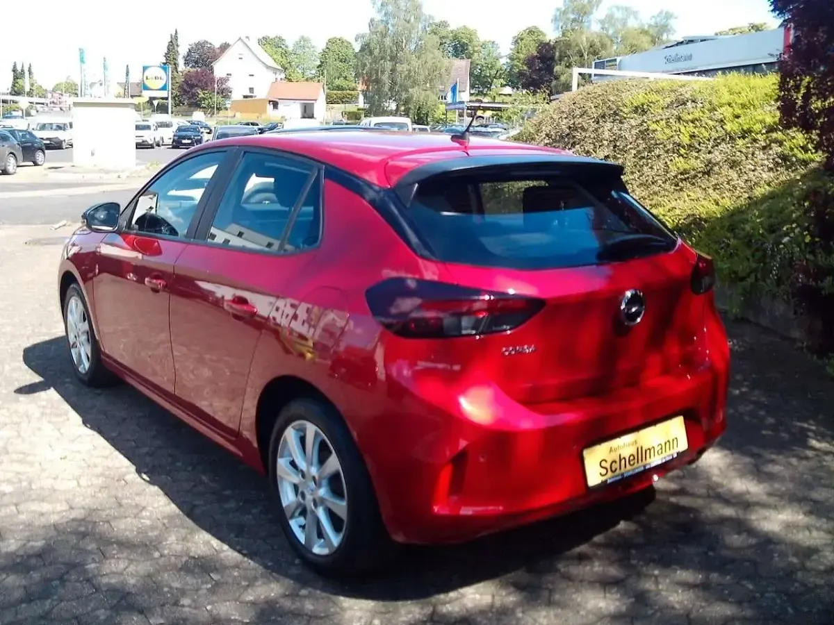 Używany Opel Corsa Edition+ 75 KM (55 kW) 2021 Czerwony Hatchback