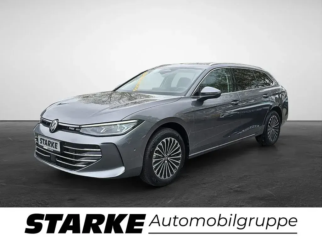 Neu VW Passat Elegance 150 PS (110 kW) 2026 Schwarz (grenadillschwarz metallic) Kombi