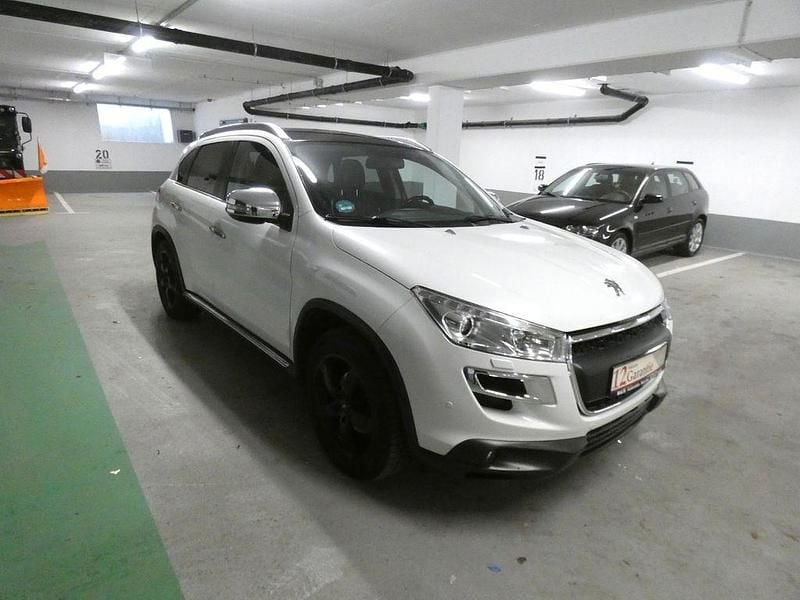 Gebraucht Peugeot 4008 Allure 150 PS (110 kW) 2013 Weiß SUV