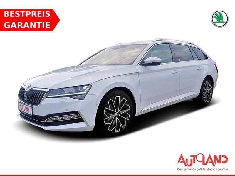 Weiss Gebraucht 2019 Skoda Superb LAURIN & KLEMENT Kombi | 31.950 € (Etwas zu teuer) - Bild 1/4
