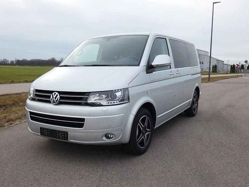 Silber Gebraucht 2014 VW Multivan Cup Van | 24.990 € - Bild 1/4