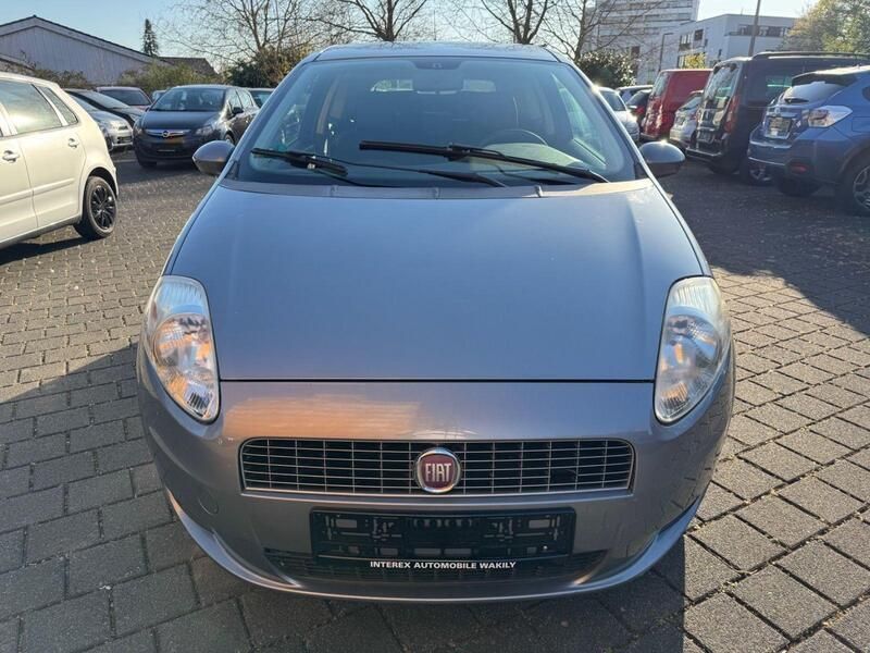 Gebraucht Fiat Grande Punto Dynamic 77 PS (56 kW) 2007 Silber Kleinwagen