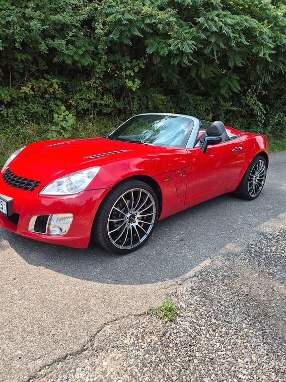 Rot Gebraucht 2009 Opel GT Cabrio | 13.990 € (Fairer Preis) - Bild 1/4