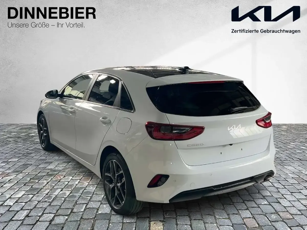 Gebraucht Kia Ceed Platinum 140 PS (102 kW) 2025 Carraraweiss Kleinwagen