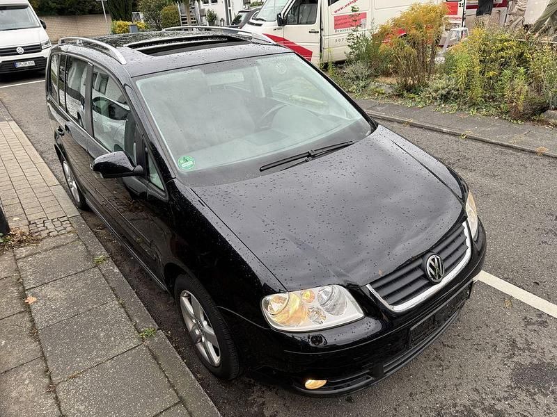 Schwarz Gebraucht 2006 VW Touran Highline Van / Kleinbus | 1.400 € (Superpreis) - Bild 1/3