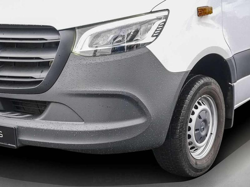 Gebraucht Mercedes Sprinter 170 PS (125 kW) 2023 Arktisweiß Van