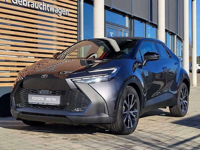 Grau Neu 2024 Toyota C-HR Team SUV | 36.910 € (Etwas zu teuer) - Bild 1/4