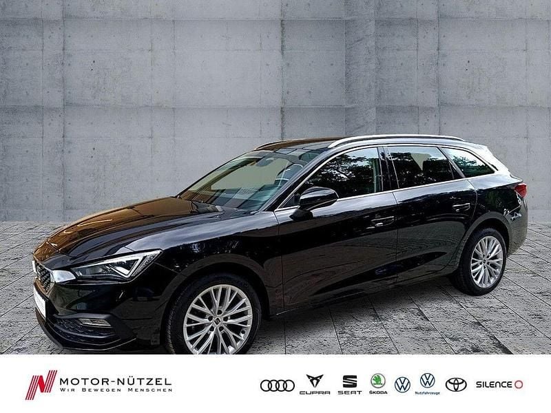 Mitternachtsschwarz Gebraucht 2022 Seat Leon ST XCELLENCE Kombi | 20.930 € (Fairer Preis) - Bild 1/4