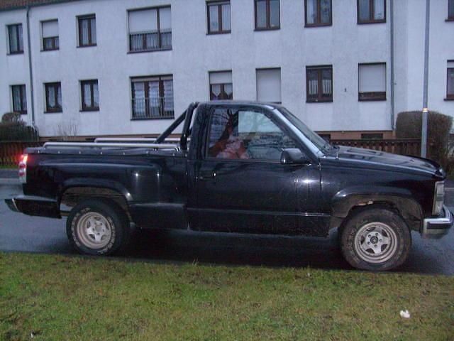 Gebraucht Chevrolet C1500 220 PS (161 kW) 1990 Schwarz SUV