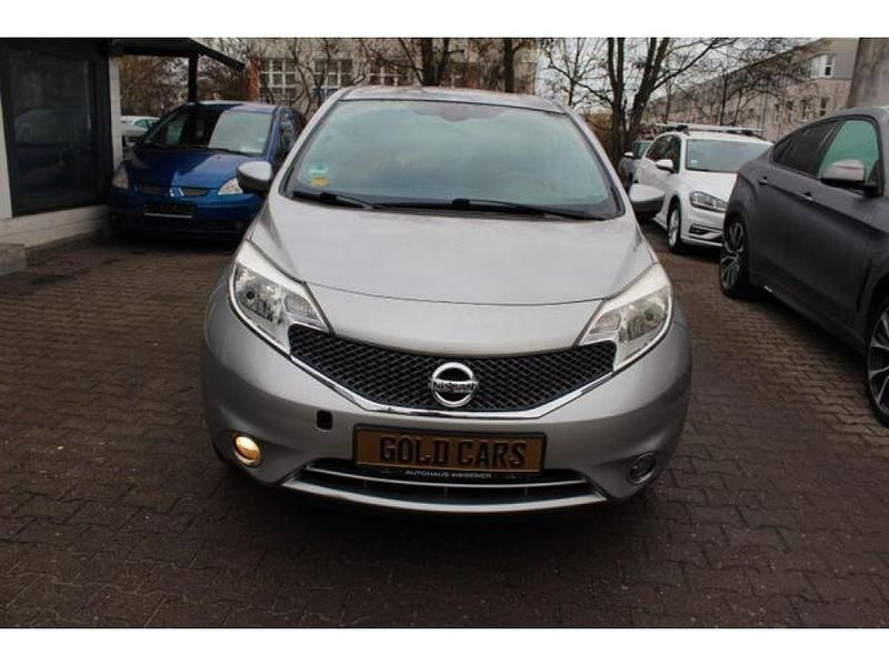 Gebraucht Nissan Note Acenta+ 80 PS (58 kW) 2014 Silber (metallic) Kombi