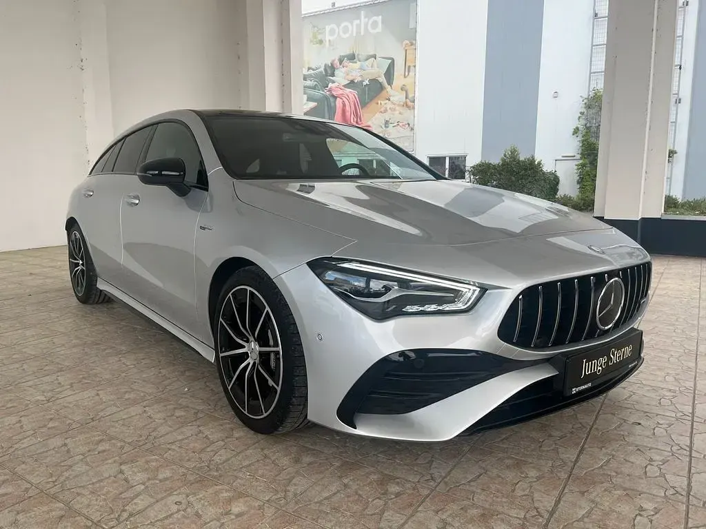 Gebraucht Mercedes CLA35 AMG AMG 306 PS (225 kW) 2024 Iridiumsilber metallic Coupé