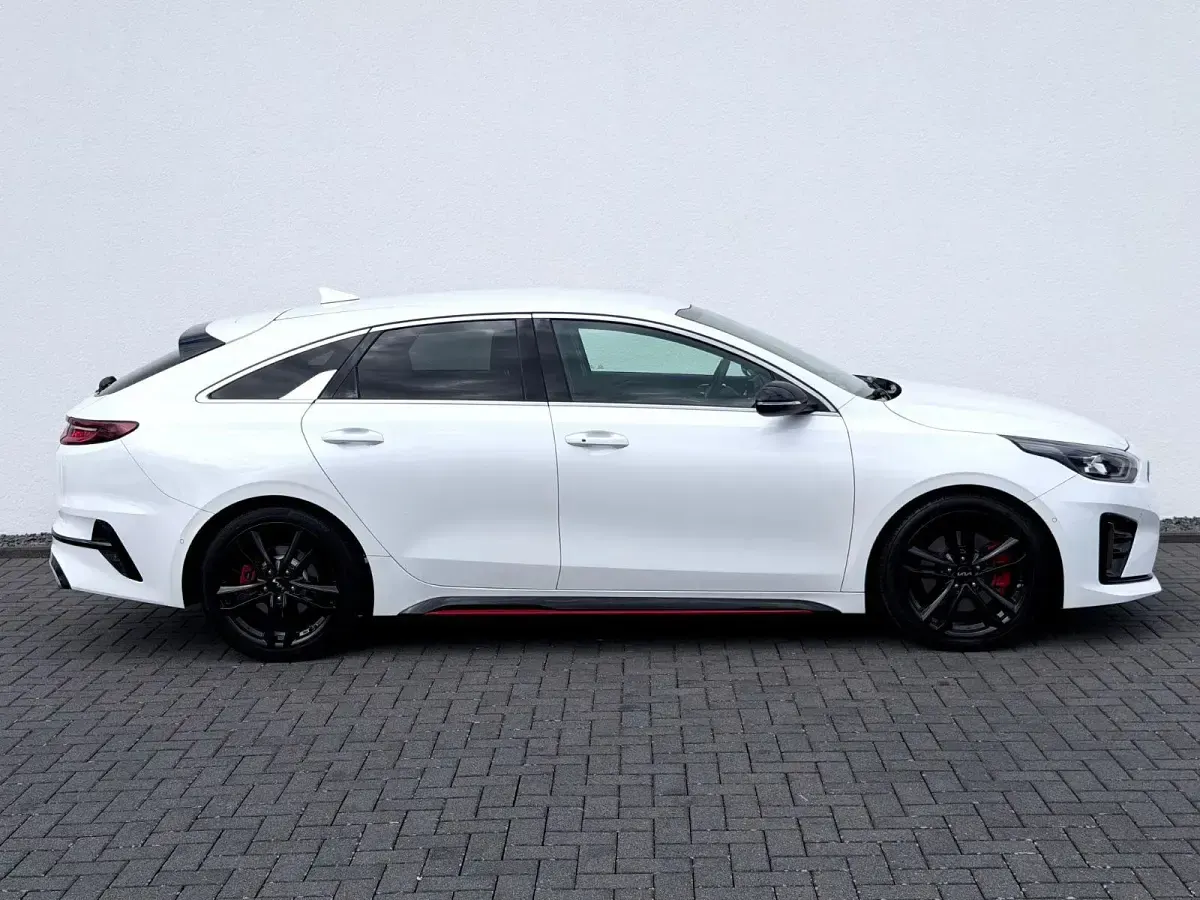 Gebraucht Kia ProCeed GT 204 PS (150 kW) 2019 Weiß Kombi