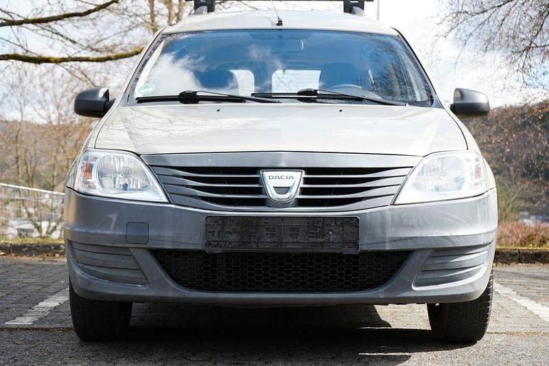 Gebraucht Dacia Logan MCV Basis 75 PS (55 kW) 2009 Grau Kombi