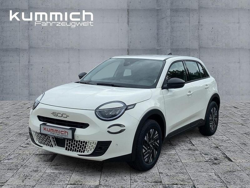 Weiß Neu 2025 Fiat 600 Limousine | 28.990 € (Teuer) - Bild 1/4