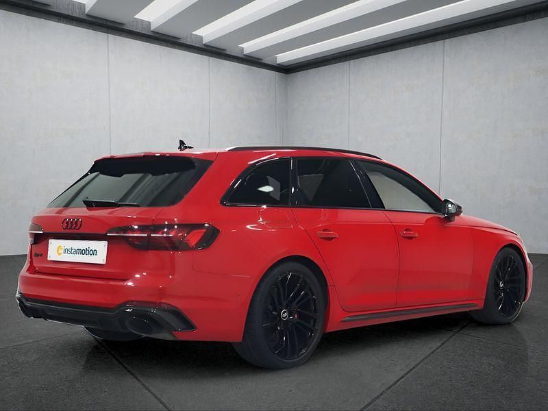 Gebraucht Audi RS4 450 PS (330 kW) 2023 Rot Kombi