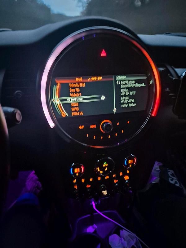 Gebraucht Mini Cooper S Chili 192 PS (141 kW) 2017 Blau Kleinwagen