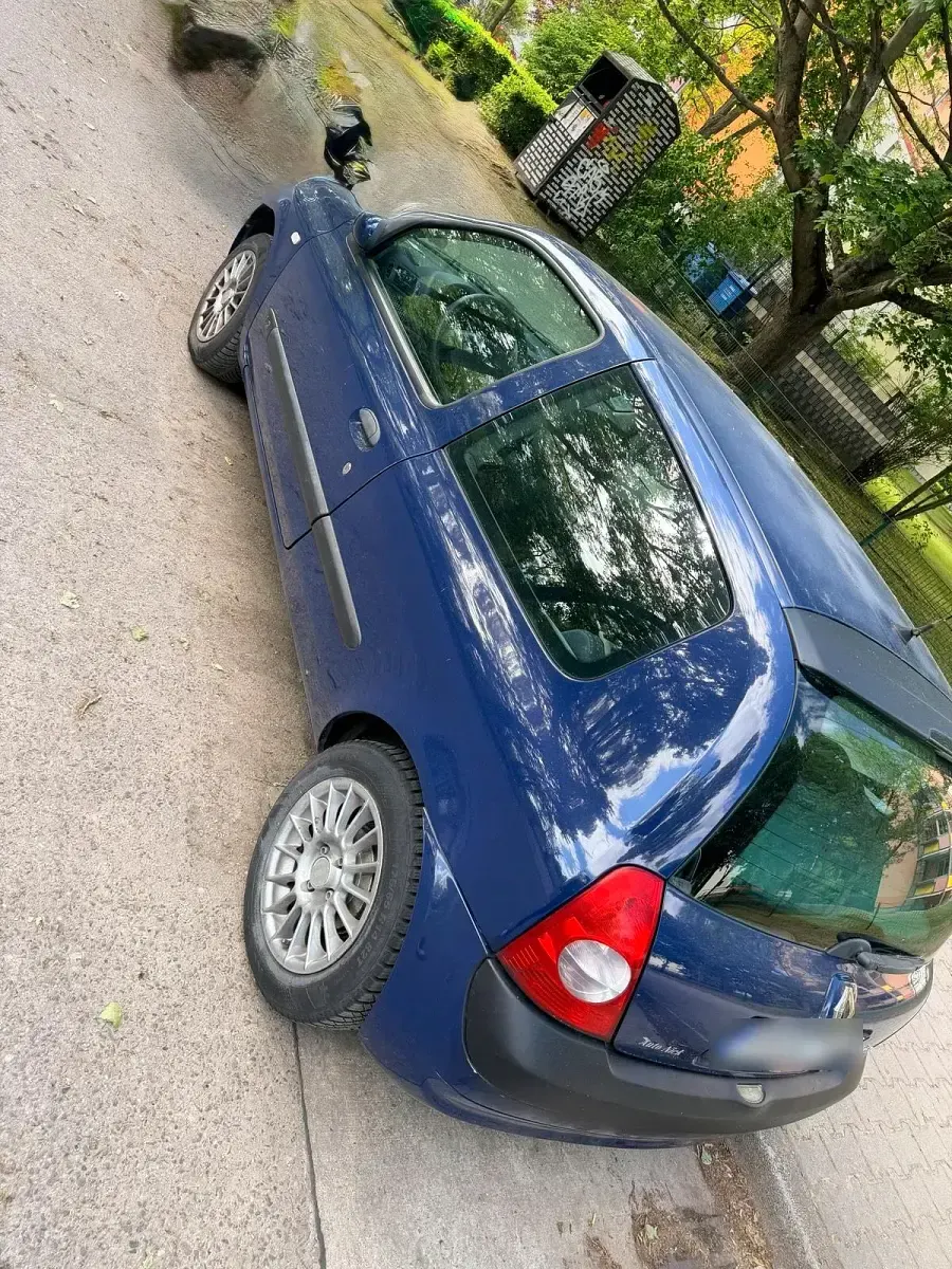 Gebraucht Renault Clio 2004 Blau Kleinwagen