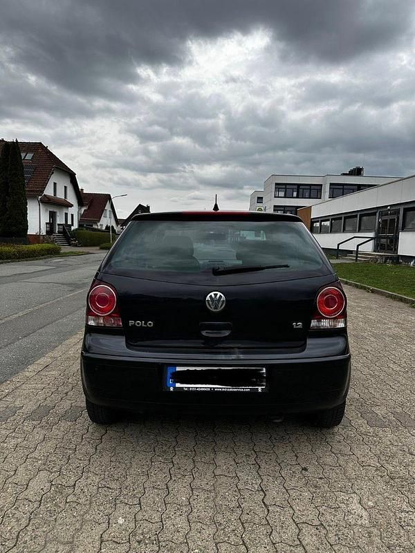 Używany VW Polo 69 KM (50 kW) 2009 Czarny Hatchback