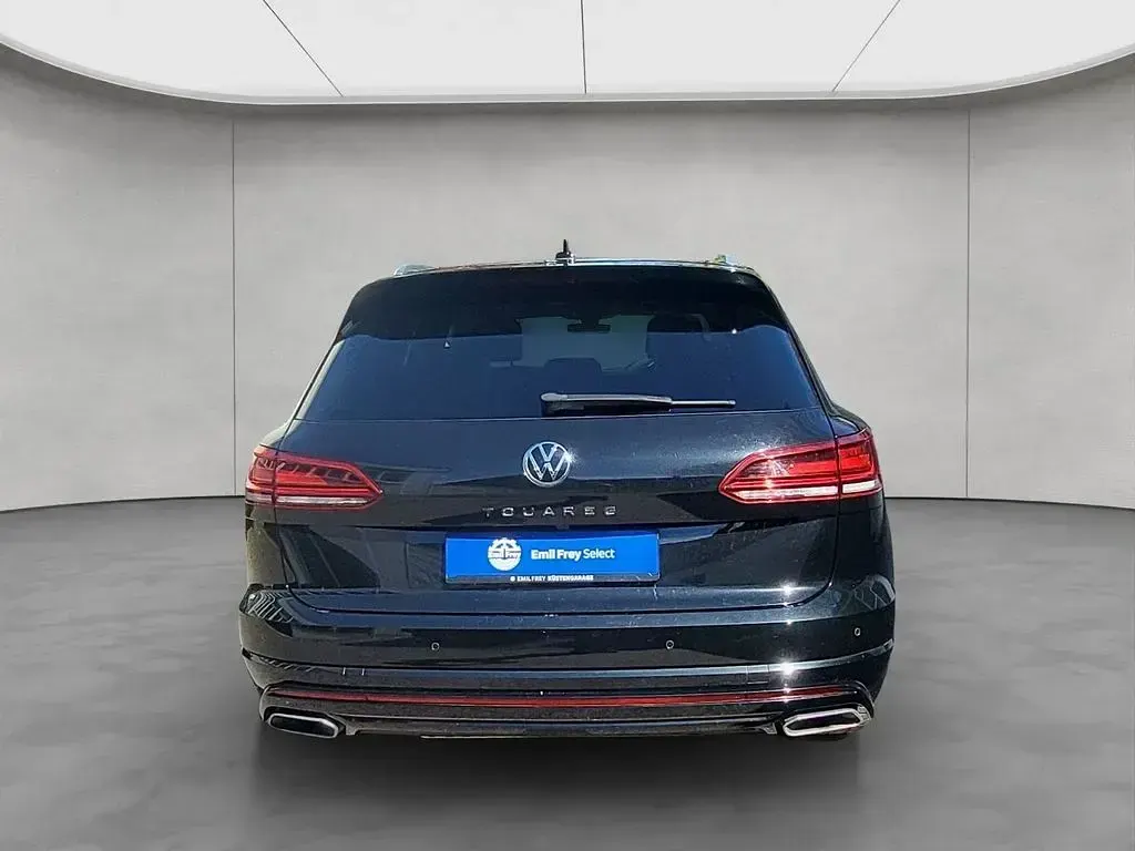 Gebraucht VW Touareg R-line 286 PS (210 kW) 2023 Grenadillschwarz metallic SUV