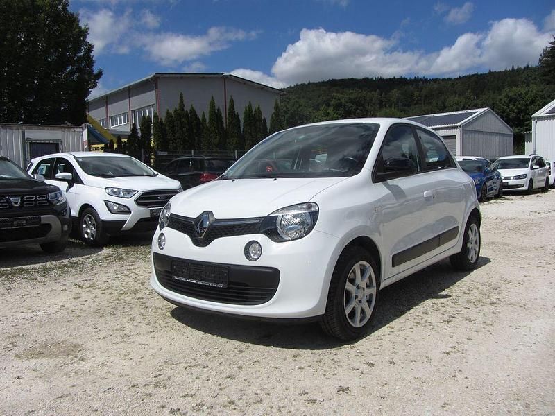 Weiß Gebraucht 2017 Renault Twingo LIMITED Kleinwagen | 6.900 € (Fairer Preis) - Bild 1/4