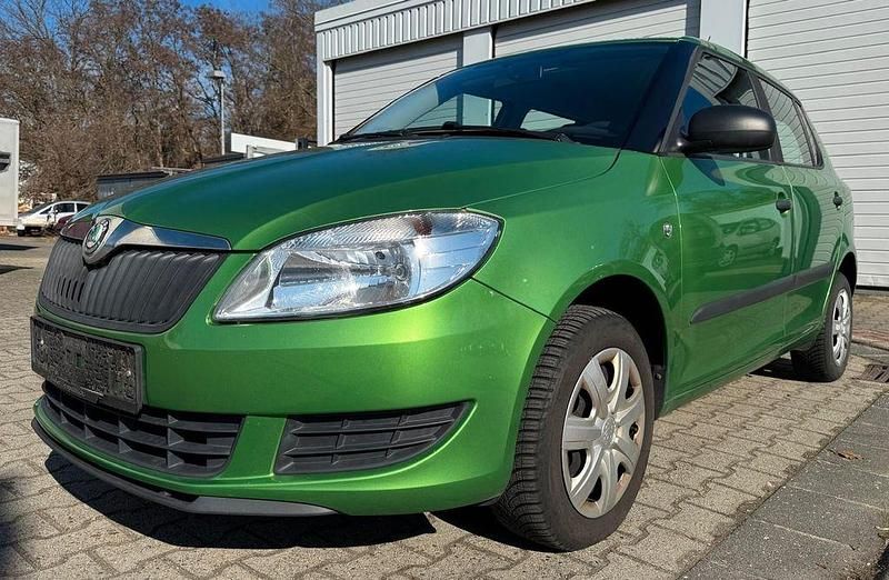 Gebraucht Skoda Fabia Cool Edition 69 PS (50 kW) 2011 Grün Limousine