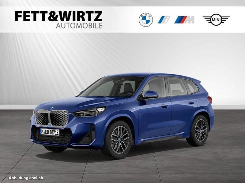 Gebraucht BMW iX1 M Sport 150 kW (204 PS) 2024 Portimao blau metallic SUV