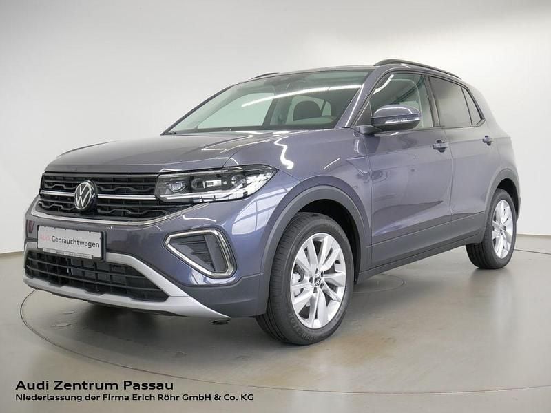 Rauchgrau metallic Neu 2025 VW T-Cross Life SUV | 28.900 € (Fairer Preis) - Bild 1/4