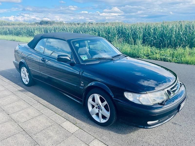 Schwarz Gebraucht 2003 Saab 9-3 Cabriolet Cabrio | 4.000 € - Bild 1/4