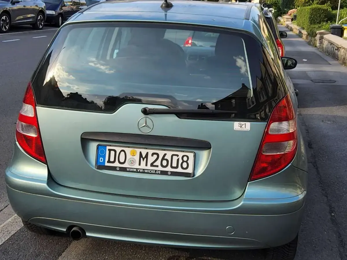 Gebraucht Mercedes A150 Classic 95 PS (69 kW) 2005 Blau Limousine