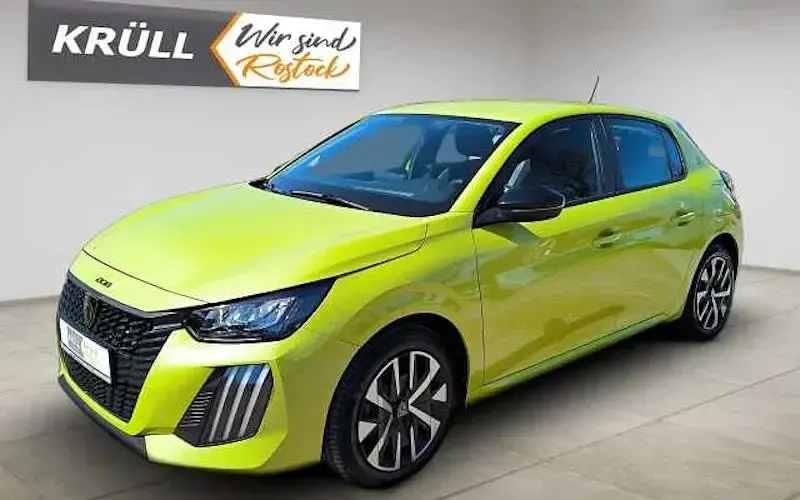 Gebraucht Peugeot 208 Active 101 PS (74 kW) 2024 Gelb Kleinwagen