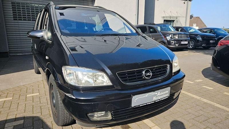 Schwarz Gebraucht 2003 Opel Zafira Comfort Van / Kleinbus | 980 € (Guter Preis) - Bild 1/4