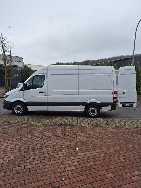 Gebraucht Mercedes Sprinter 163 PS (119 kW) 2018 Weiß Van
