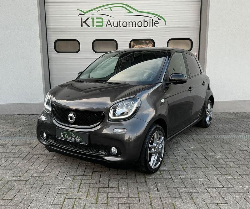 Grau Gebraucht 2016 Smart ForFour Passion Kleinwagen | 10.599 € (Fairer Preis) - Bild 1/4