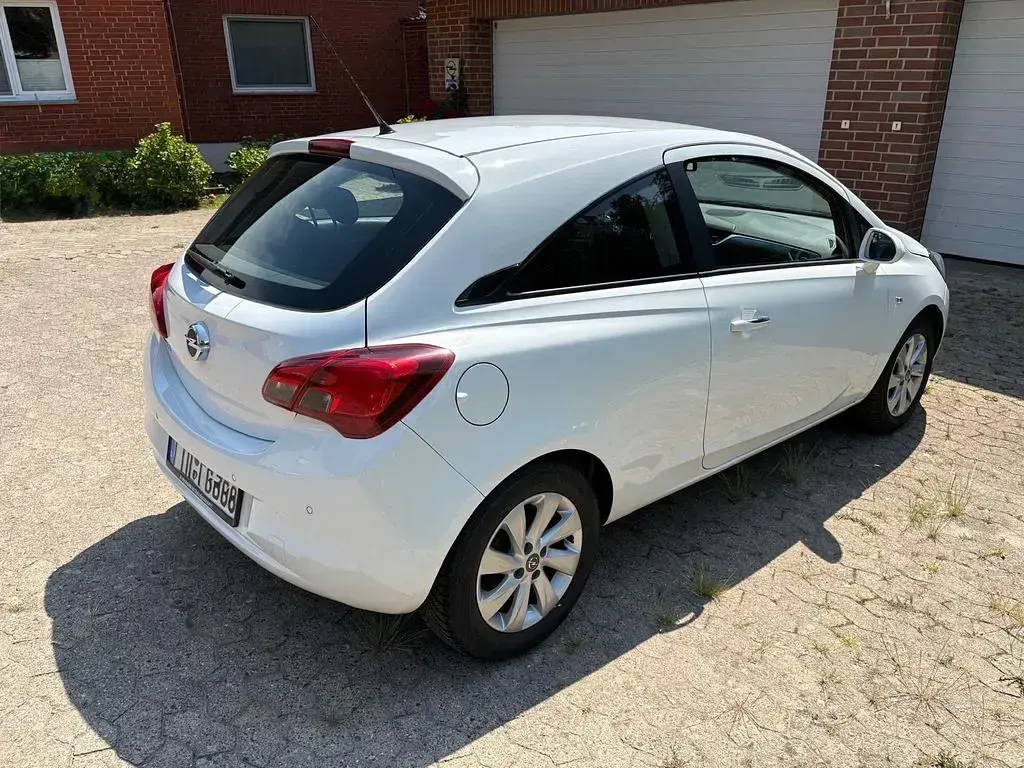 Gebraucht Opel Corsa Edition 90 PS (66 kW) 2015 Weiß Kleinwagen