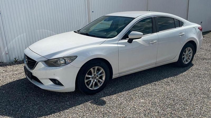 Weiß Gebraucht 2013 Mazda 6 Inclusive Limousine | 7.800 € (Fairer Preis) - Bild 1/4