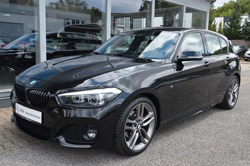Schwarz Gebraucht 2019 BMW 118 Shadowline Kleinwagen | 15.990 € (Guter Preis) - Bild 1/4