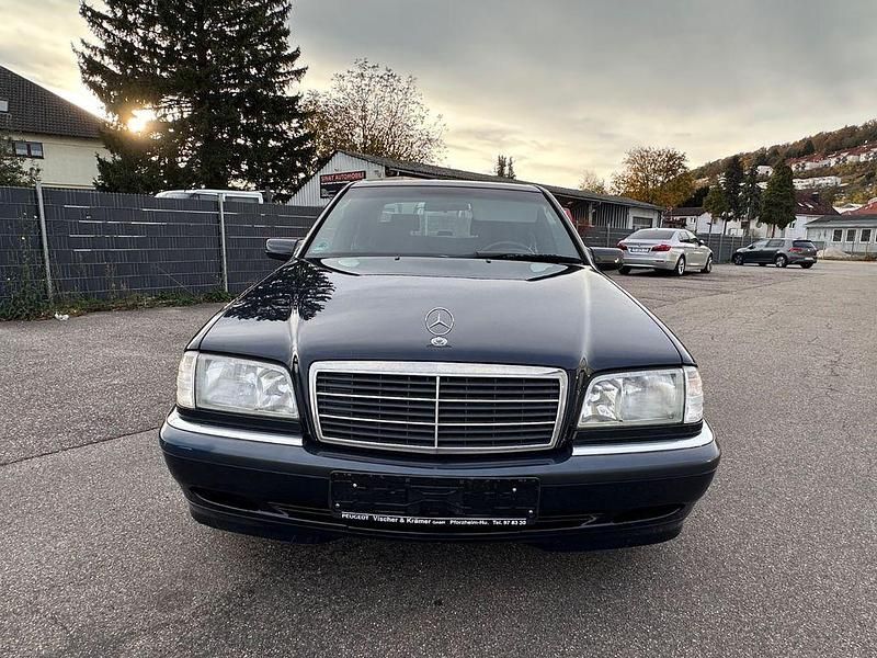 Gebraucht 1999 Mercedes C180 Elegance Limousine | 2.700 € (Guter Preis) - Bild 1/4