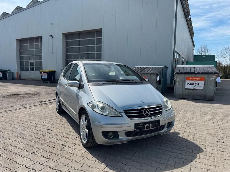 Gebraucht Mercedes A180 108 PS (79 kW) 2005 Silber Kleinwagen