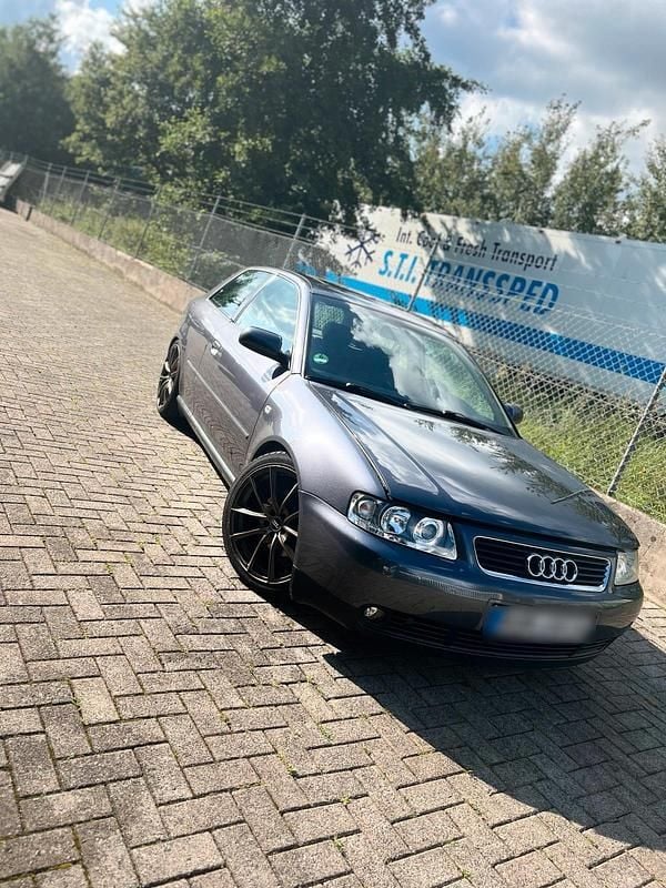 Gebraucht Audi A3 200 PS (147 kW) 2000 Grau Kleinwagen