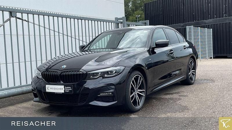Saphirschwarz metallic Gebraucht 2021 BMW 320e Efficient Dynamics Limousine | 27.999 € (Fairer Preis) - Bild 1/4