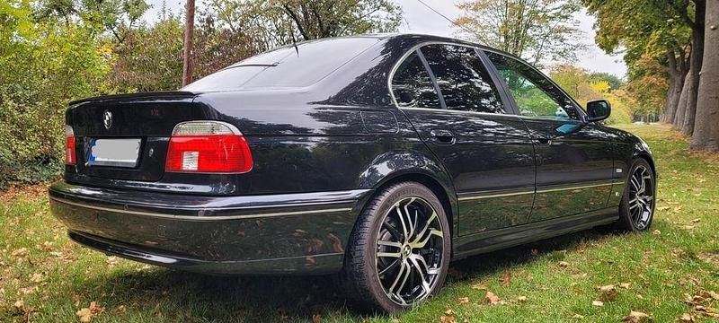 Gebraucht BMW 540 286 PS (210 kW) 1999 Schwarz Limousine
