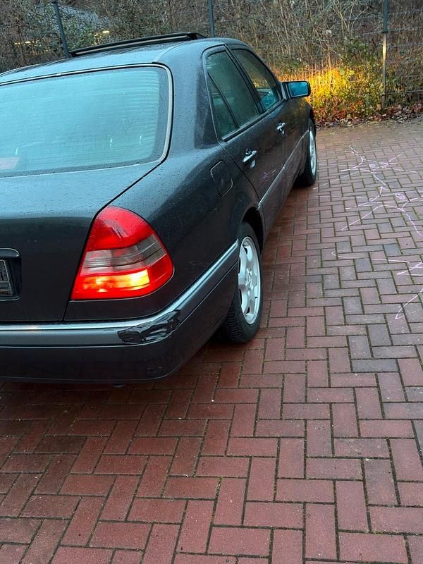 Gebraucht Mercedes C280 193 PS (141 kW) 1996 Grau Limousine